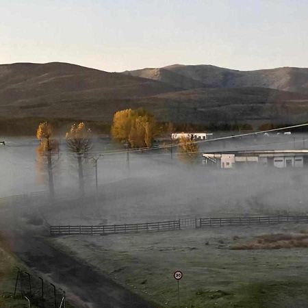 La Nava De Gredos Acogedor Piso Con Vistas Apartamento Navarredonda de Gredos Exterior foto